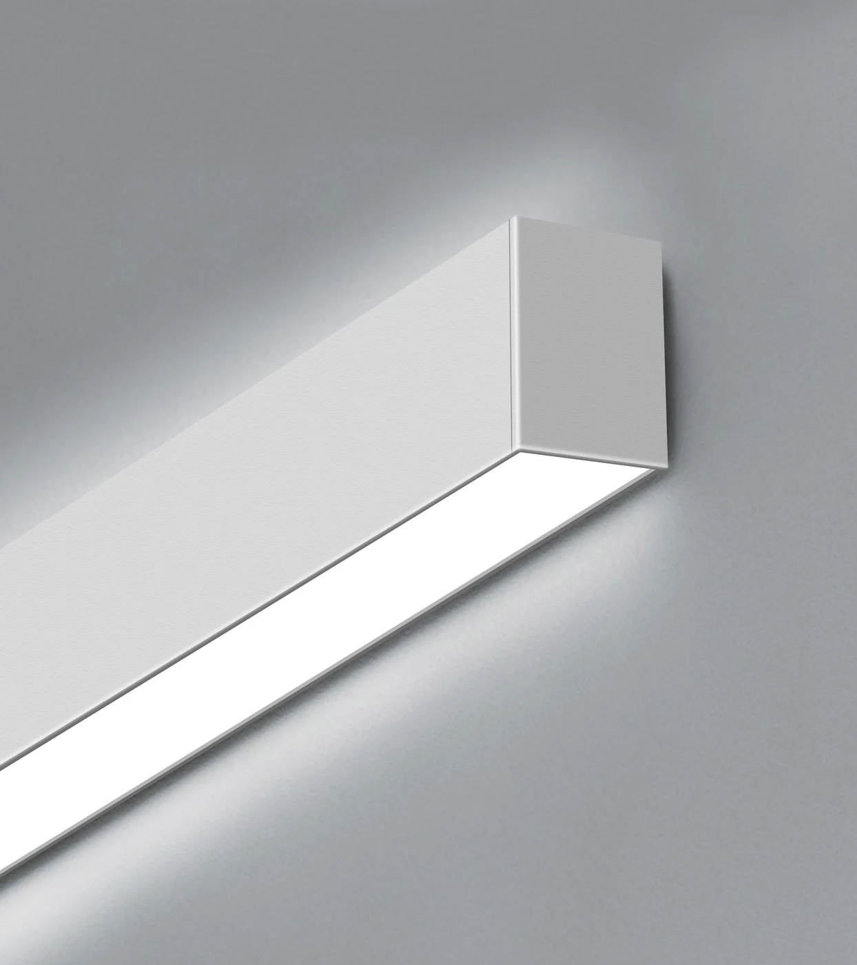 LUXA Luna · Wall Mount · Diffuser optic · wall-bracket-mount with frosted face for vertical accent lighting